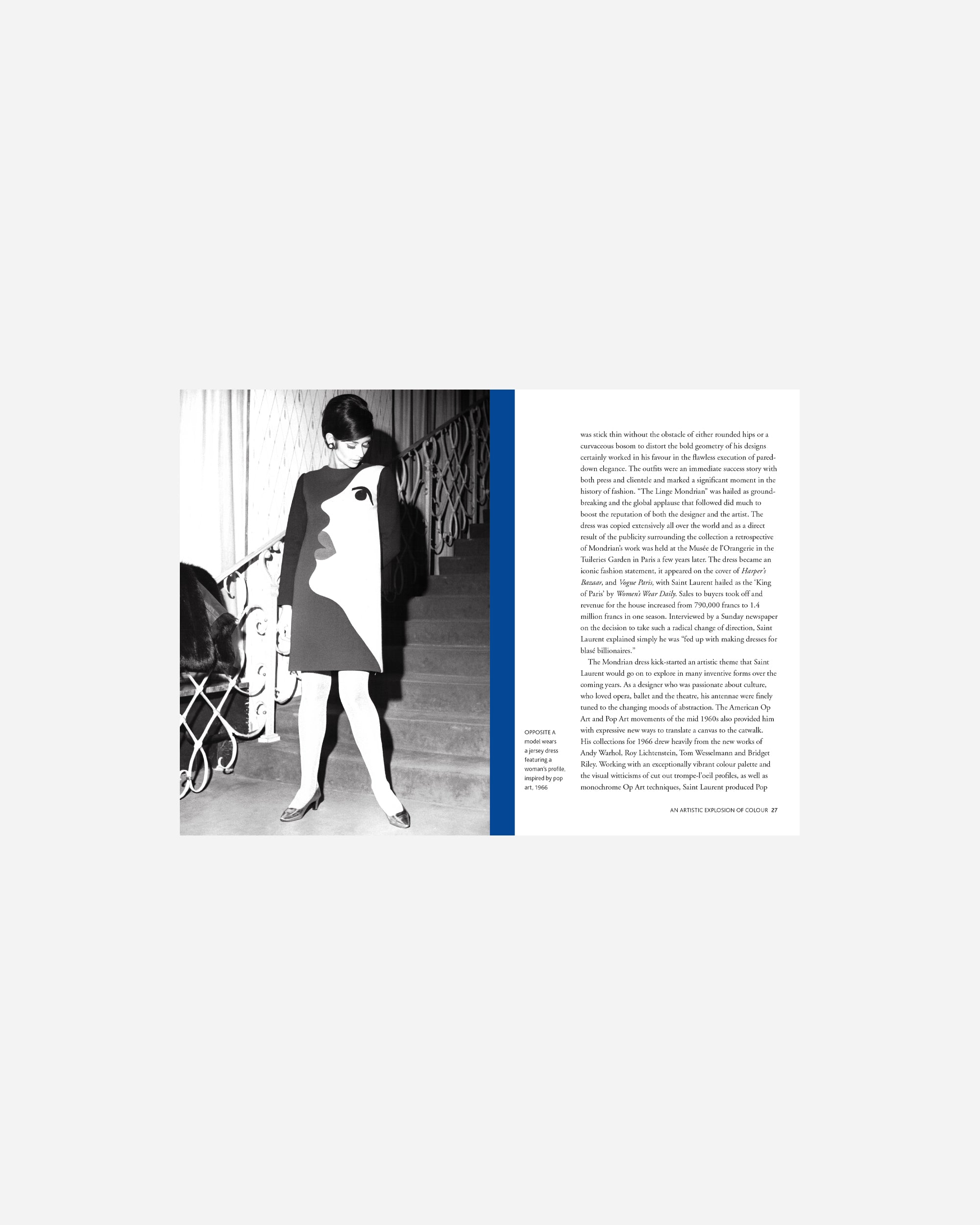 Welbeck Publishing "Den lille bog om Yves Saint Laurent" Blue CB1009